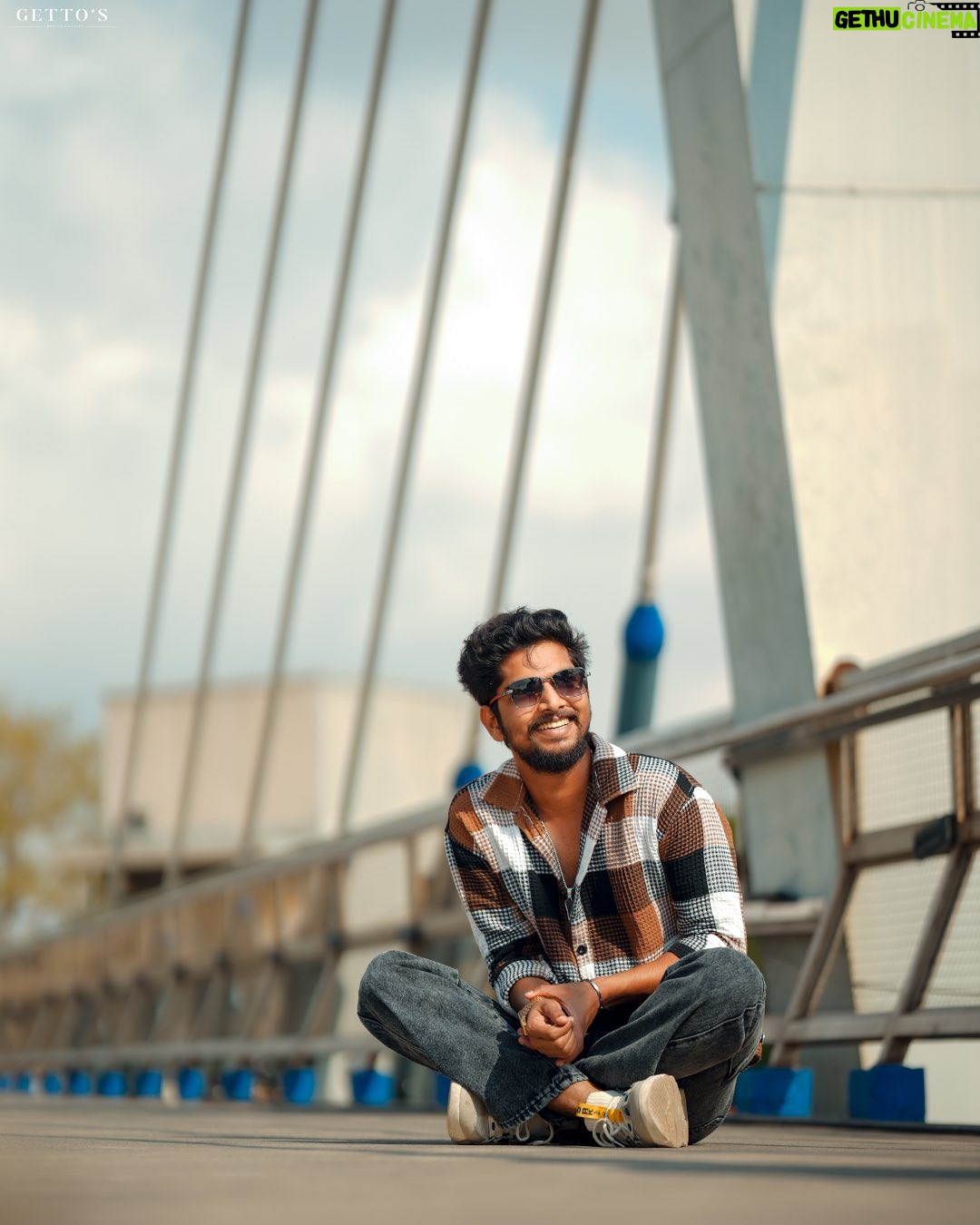 FJ Adisayam - 1.7K Likes - 🧿

Shot : @gett_o_ Thambi ❤️

#fashionphotography #baggylook #outdoorshoot #swag #naanungalfj