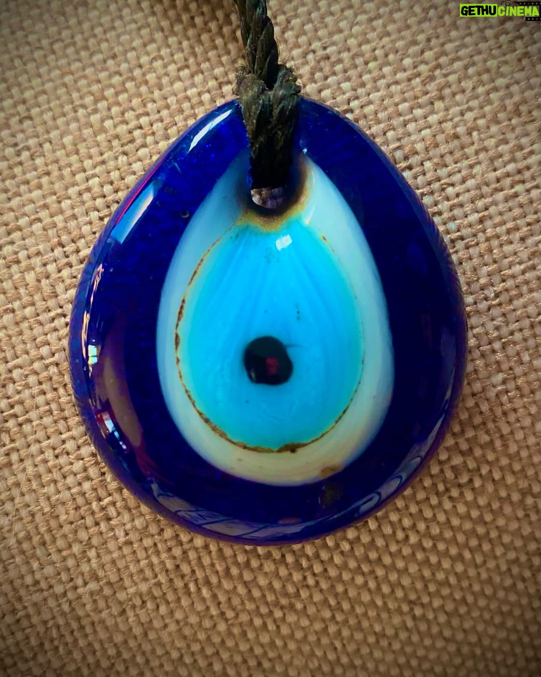 Fadwa Abed - 23.8K Likes - Random blue founds in gallery 🩵