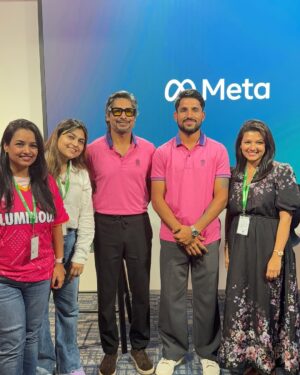 Farah Chaudhary Instagram - Here for #pinkpromise let’s #hallabol with team @rajasthanroyals for the initiative they done and doing for woman. Happy women day to every beautiful soul out there.
@metaindia
@rajasthanroyals
@adityabelnekar