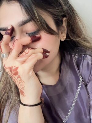 Farah Chaudhary Instagram - Zindagi Haseen hai jo tu mere naal hai.MashaAllah
.
.
.
#eidvibes #eid2025 #farahchaudhary #hannahchaudhary