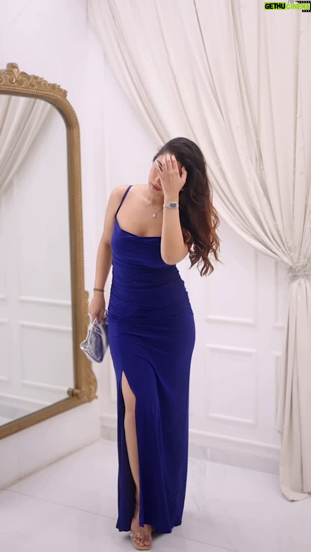 Farheen Panjwani - 59.9K Likes - She’s going on a date 👀

Comment ‘Love’ to get my full outfit & make up links directly in your DMs 📥🔗 #QuickOutfitsWithFarheen

Dress @myntra
Necklace & earring- Local Shop (Can share similar links if you want)
Watch @danielwellington (It’s out of stock it seems)
Lip gloss @maybelline @maybelline_ind 
Blush @lagirlcosmetics @lagirlindia
Perfume @victoriassecretindia 
Body glow @soldejaneiro 
Heels @inc5official 
Bag @mango

#ootd #fashionreels #outfits #outfitinspo #grwm #personalstyle #datenight #dateoutfits #eveningdress