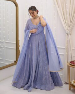 Farheen Panjwani Most Liked Photos and Posts