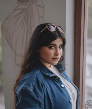 Farsana Rahman Instagram - Shoot for @black_market_perinthalmanna
Shoes @c_and_c_shoe_factory_outlet
Camera @ju_cameyecon