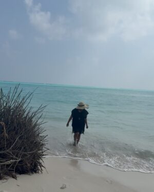 Farsana Rahman Instagram - Lakshadeep 🩵🤍🩵
#sea #beachvibes #beach #lakshadweep #love #fyp #sanarahman #fun #vacation