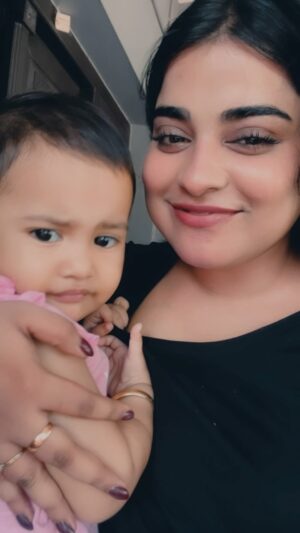 Farsana Rahman Instagram - Going with the trend because yami like it 😂 she is loving it🦋
#fyp