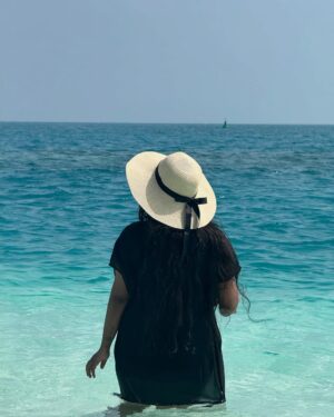 Farsana Rahman Instagram - Lakshadeep 🩵🤍🩵
#sea #beachvibes #beach #lakshadweep #love #fyp #sanarahman #fun #vacation