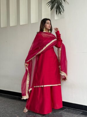 Fenil Umrigar Instagram - Purnima suit set @manchali_india ☺️