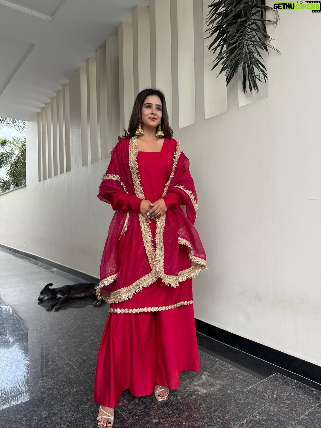 Fenil Umrigar - 29.4K Likes - Purnima suit set @manchali_india ☺️
