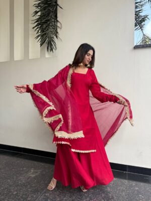 Fenil Umrigar Instagram - Purnima suit set @manchali_india ☺️
