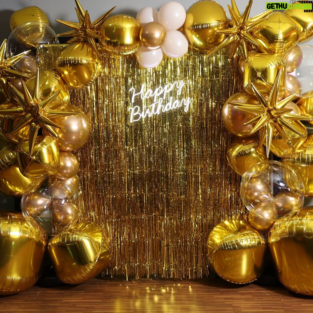 Fernanda Medrado - 3 Likes - @jucabowling  obrigada por me ajudar nessa missão quase impossivel kkkk festa surpresa concluída 🫣 .
Fotos @lanie_artfilm
 @happyday_festas_decoracoes  número 1 Brasil em decorações.