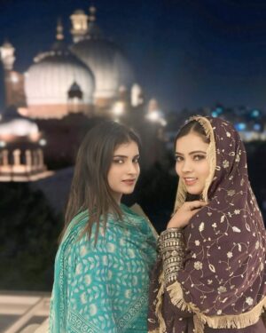 Fiza Khan Instagram - Tag friend❤️