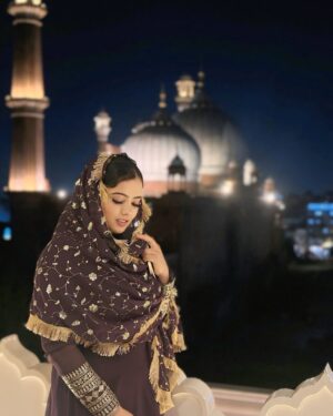 Fiza Khan Instagram - Tag friend❤️