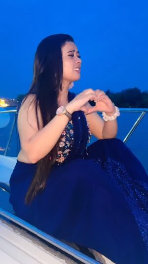 Fiza Khan Instagram - ❤️