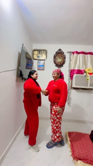 Fiza Khan Instagram - Mom❤️🧿