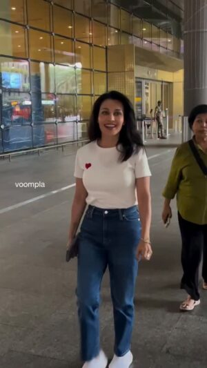 Flora Saini Instagram - Back home.. and I want to send a BIG SHOUT OUT to the wonderful, most kind, simply amazing #bigboss9 telugu team @starmaa @endemolshineind
@jiohotstartelugu
@jiohotstarreality
@JioHotstar thank you for the opportunity.. for recognising and making space for the soft spoken,sweet,kind people who for the world dont fit into the formula and that's what makes them stand out 🤗💝🎊
Special mention : the fantabulous task designing n executing team.. u guys deserve a standing ovation n an exclusive fan base.. 9 seasons n so many, all different tasks never repeated simply BRILLIANT 🥳🎂🎁
THANK YOU to all you lovely people who voted and the ones who have been tagging, commenting ,mentioning words can never be enough to tell you how much this means to me.. sending loads of love to you all 🤗💝💖🎊❣️
Special Note of Gratitude: Tabby mam, Raghu sir and @pranava_bandi the most beautiful souls I know.. i would not be here writing this post if you were not there thank you thank you thank you 🤗💘💖💝
@umediaentertainment Kalyan garu and team for having me in mind at the right time and believing in me 😇🎂🎁
To My Family : mom dad n my special someone thank you for being my Rock my biggest support this wudnt be possible without your encouragement.. thank you for giving me wings and letting me live and experience my biggest wish come true (#bigboss) ♥️♥️♥️
And to the sweetest @voompla and @brandbantermedia team for this warm homecoming welcome 😇🙏✨️
.
.
.
.
.
.
Stree actress @florasaini spotted arriving at the airport post her stint at Big Boss Telugu #BigbossTelugu #FloraSaini #South #Actress #Stree #BiggBossTelugu9 #BackWithABang #TeluguAudience
#biggboss #biggbosstelugu #biggbossseason9 #florasaini #flora #love #telugu #luxpapa