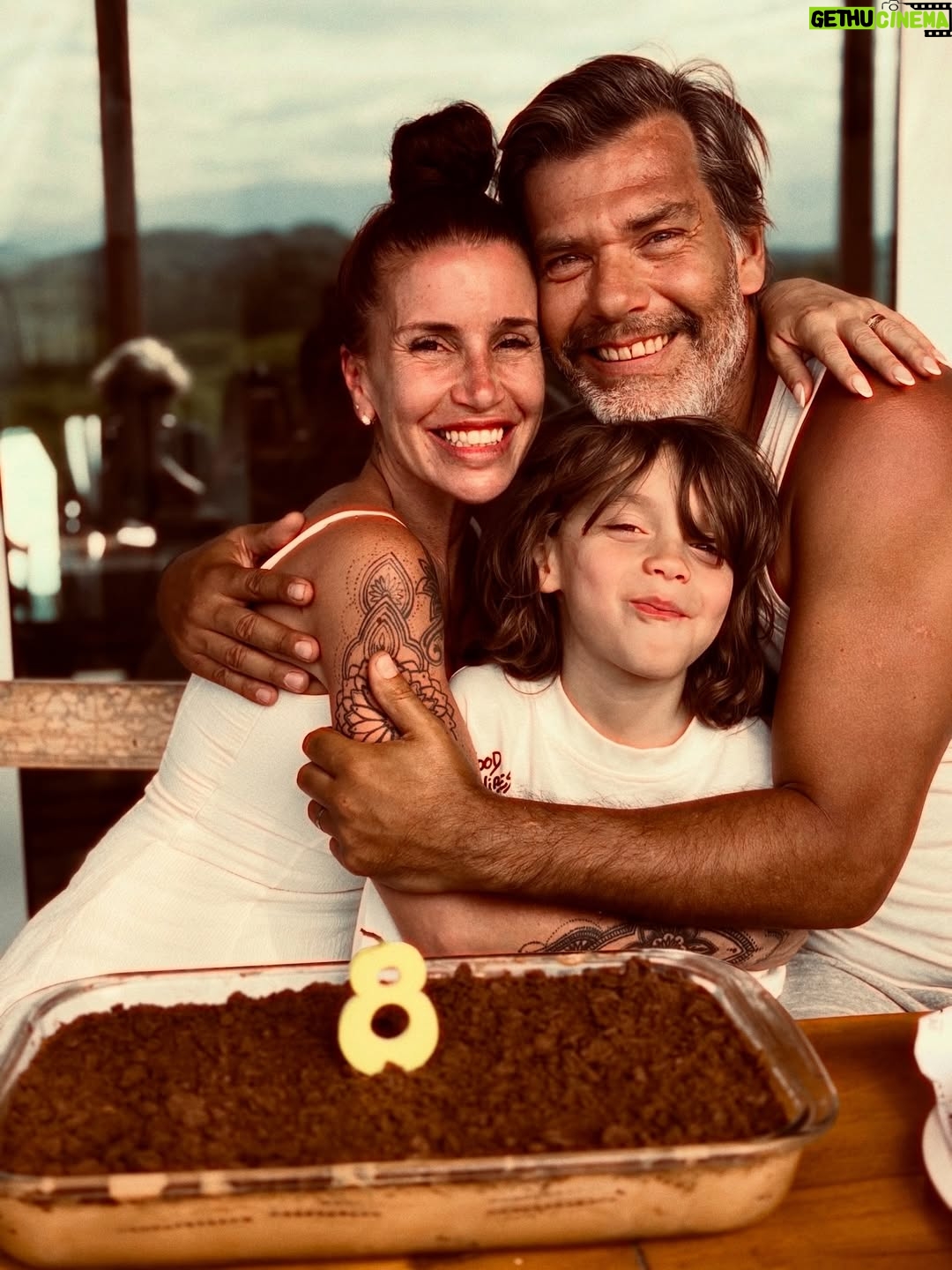 Florencia Peña - 57.5K Likes - 🩷 _____ mis días norteños 😜
Patria y #familia.
Salta 🇦🇷