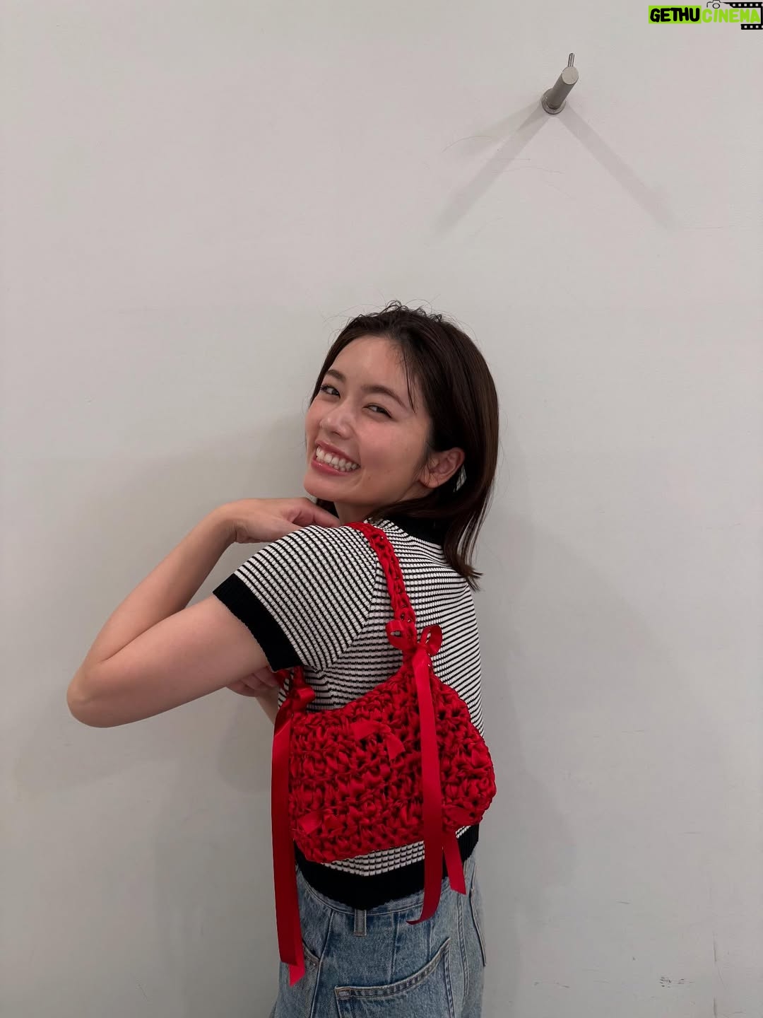 Fuka Koshiba - 157.1K Likes - ［編み物日記　No.7］

サテンリボンのバッグ🎀