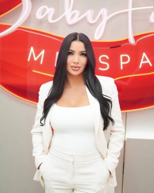 Gabriela Castrovinci Instagram - Meet Gabriela Ramos Castrovinci, Nurse Practitioner   Aesthetic Injector ✨💉

I’m a Nurse Practitioner with over 5 years of experience, having treated more than 15,000 satisfied patients with Botox, fillers, weight loss treatments, and skin rejuvenation.

Join us for our Grand Opening TOMORROW! 🎉
Exclusive pre-sale for new patients — $399 for three areas of neurotoxin! 💥 Don’t miss this glow-up opportunity!

Location: 📍
Strappato Suites
6716 N Florida Ave, Suite 14
Tampa, FL 33604

Book now: 📞 (813) 999-6133
Instagram: @babyfaces_medspa
Website: www.babyfacesmyspa.com
