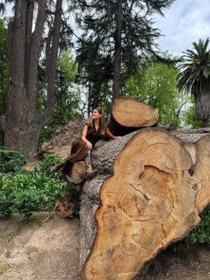 Gala Caldirola Instagram - Viña Santa Rita 🌳
A solo 50 minutos de Santiago…. Seguimos descubriendo lugares hermosos de Chile 🇨🇱