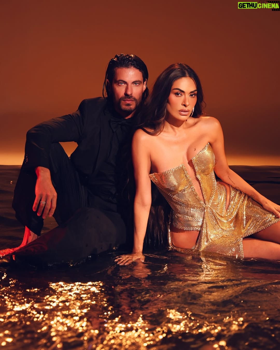 Galilea Montijo - 342.2K Likes - Se terminó!!! Gracias equipooooo🫶🏻🫶🏻 los amo!! Gracias público por estar cada gala!!! #lacasadelosfamososmx 

Fashion styling & Creative direction @marmolviejo
Dress @iann_dey
Accessories: @swarovski
Makeup @waithsman
Hair @jorgebeltranhair
Photos @fernando.dumas
Video @arturogomezdirector
Dirección de arte Milo Villegas  @maq.501
Mi moqui @ipmoreno por apoyarme siempre física y mentalmente ❤️ te amo!!!