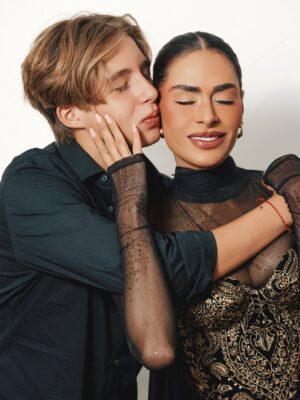 Galilea Montijo Instagram - Mi @r31n4m eres mi vida entera ❤️❤️ mi amor del bueno ❤️ por lo que me levanto todos los días con fuerza ❤️ Mi @alexisreinac  El chef ❤️ El grandote más noble te amoooo❤️ AMO A ESTOS 2 😂😂😂😂 Que manera de divertirme con sus ocurrencias 😂  Los amo con toda mi alma ❤️