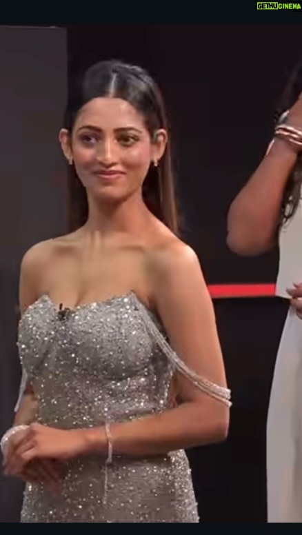 Gargee Nandy - 5.5K Likes - Aarahi hu aap sabhse milne ek aur baar ek naye reality show”The Society “ke zariye on @jiohotstar | Starts on 21st July |Aap sabka pyaar aur support mere like trophy se bhi badh Kar hai! Ek chote sheher se aapsabke dill tak ka safar behtareen raha! Aur rahi baat waqaalat chorne ki woh isiliye chori kyuki suit waqaalat nhi bagawat karta hai apne ko!
This beautiful outfit is from @harpreetnarangofficial 🤌🏻✨🪩
@jiohotstar 
#TheSociety #TheSocietyOnJioHotstar #JioHotstarSparks