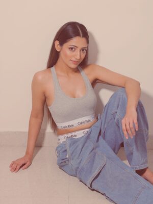 Gargee Nandy Instagram - @calvinklein 🤍
Thanks for making this happen
@palettebykritikamishra 
@amit_hasija_photography 
@hairstylist_rohitrajput_1