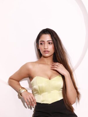 Gargee Nandy Instagram - The Awara series!
Thanks to the A team
@arjunsinghphotographer on 📸 
@palettebykritikamishra dolled me up