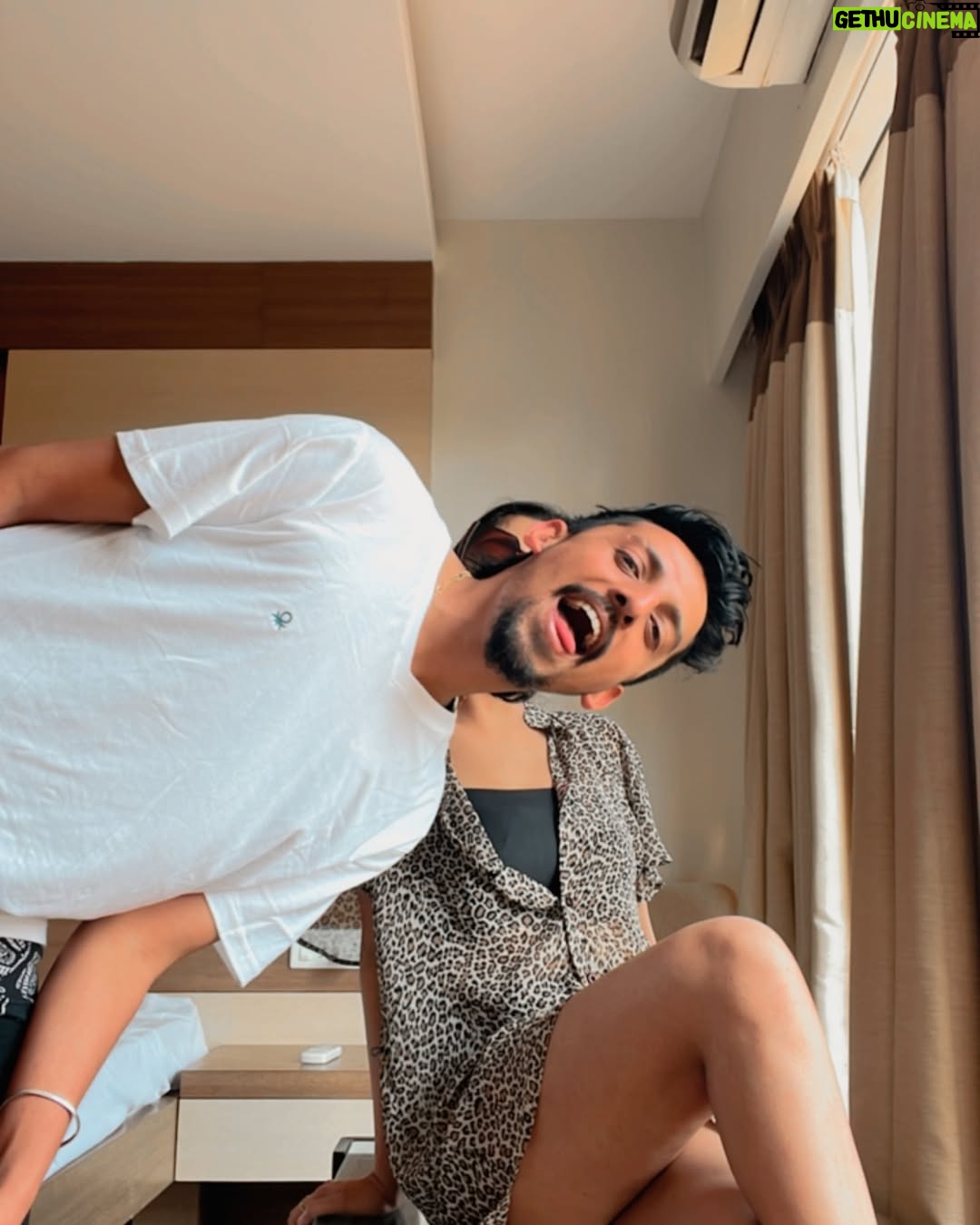 Gargee Nandy - 11.8K Likes - All I need in this life of SIN is me and my girlfriend….!!!!
❤️❤️❤️
Love you ♾️♾️♾️♾️