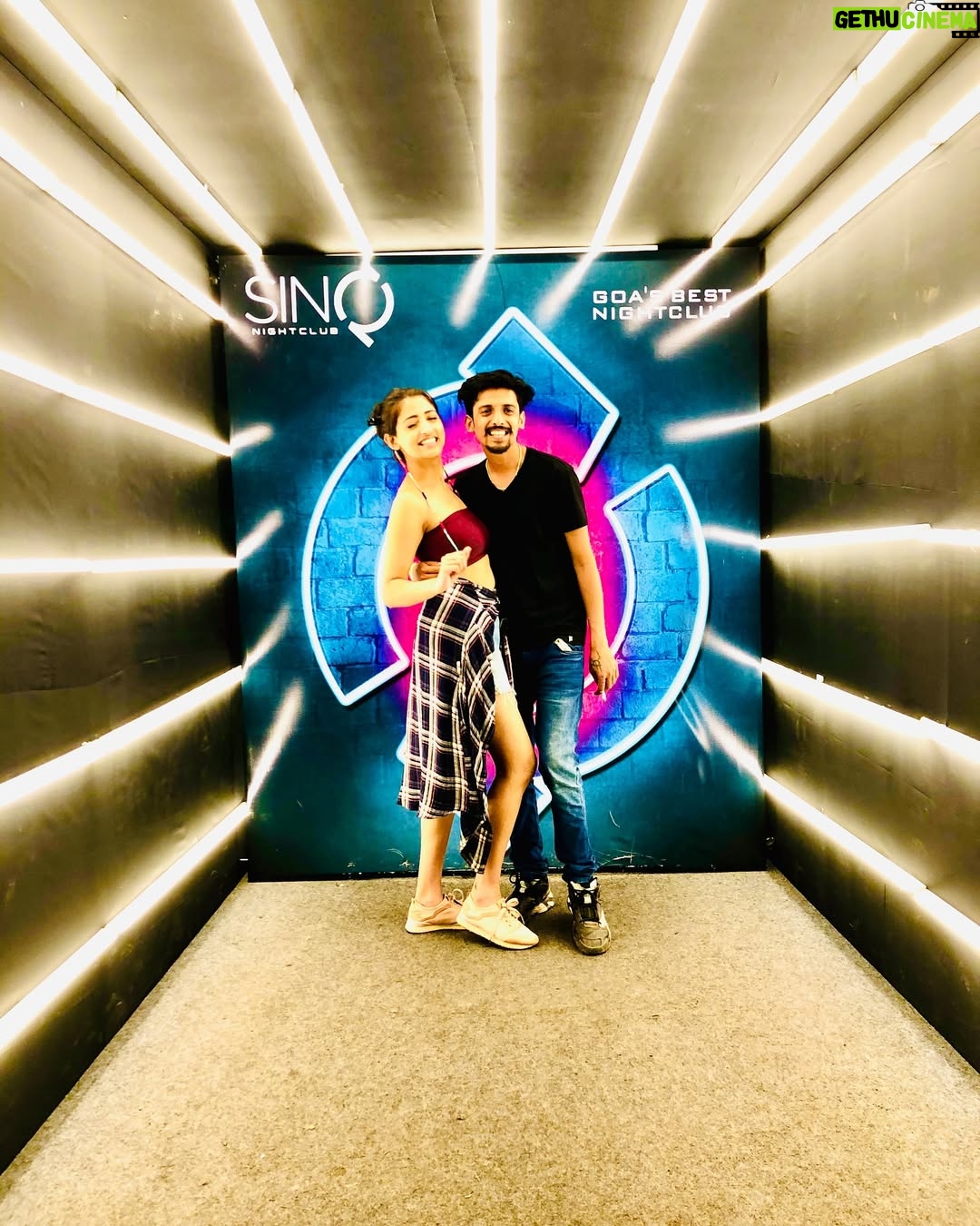 Gargee Nandy - 11.8K Likes - All I need in this life of SIN is me and my girlfriend….!!!!
❤️❤️❤️
Love you ♾️♾️♾️♾️