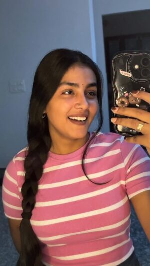 Garima Verma Instagram - Teri kami š
.
.
#reels #reelsinstagram #reelitfeelit #instagram #instagood #trending #viral #explore #likesforlike #shayari #loveshayari #sadshayari
