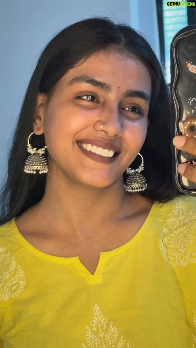 Garima Verma - 73.2K Likes - Roj aate hao ❤️‍🩹
.
.
#reels #reelsinstagram #reelitfeelit #instagram #instagood #explore #trending #viral #likesforlike #shayari #loveshayari #sadshayari #s♥️