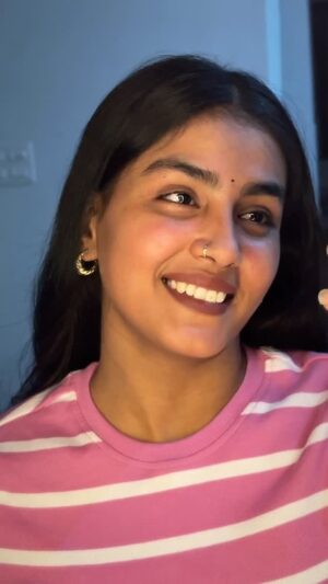 Garima Verma Instagram - Ese nhi ā„ļø
.
.
#reels #reelsinstagram #reelitfeelit #instagram #instagood #trending #viral #explore #likesforlike #shayari #loveshayari ##sadshayari #sā„ļø