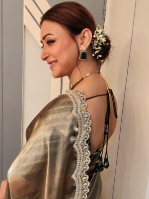 Gauri Pradhan Tejwani Instagram - Classic never tries too hard!!
HMU & 📸 @makeupbyrizsiledar