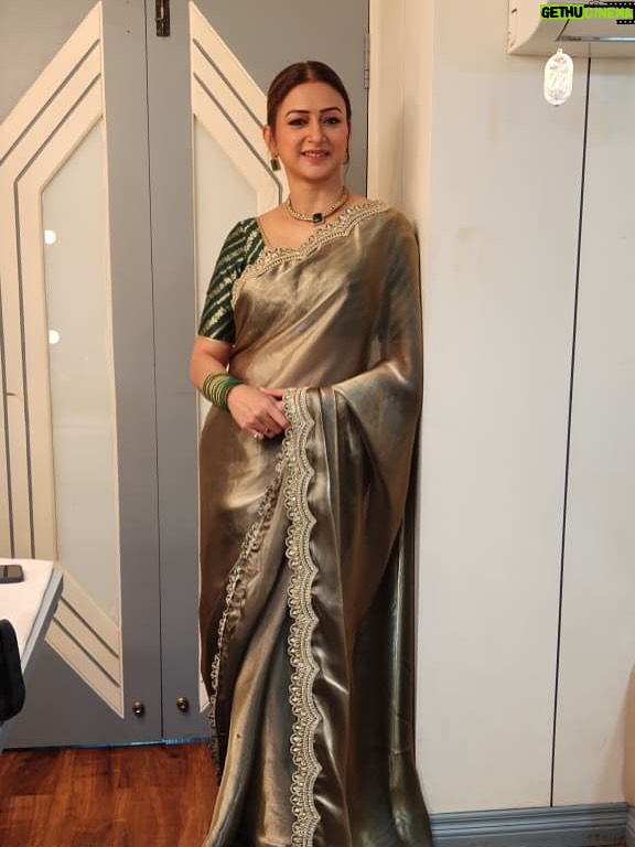 Gauri Pradhan Tejwani - 11.5K Likes - Classic never tries too hard!!
HMU & 📸 @makeupbyrizsiledar