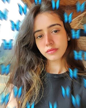 Gauri Prajapat Instagram - Just like that🌷
.
📸 @harshit_sanghi94
.
.
.
.
.
.
.
.
#indorigauri #instafeed #kashmirtrip2021 #onhisowntrip #gulmargdiaries #gulmarg #kashmirtrip #traveldiaries #vacation #travelinfluencer #randomclick #indoregram
