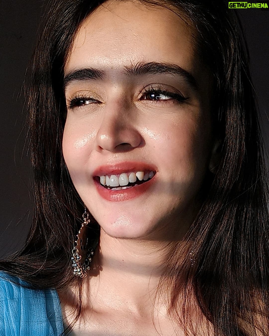 Gauri Prajapat - 7.3K Likes - Crush: cracks a lame joke!
me: 
.
Tag your crush💘
.
.
.
.
.
.
#indorigauri #indoregram #crushmemes #crush #jokes #instapost #instafeed #indianoutfit #saree #randompost #november #