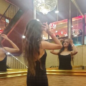 Gauri Prajapat Instagram - Random 🌈
.
.
.
.
.
.
.
.
#randomdump #goadiaries #indorigauri #indoregram  #explore #memories #bigdaddycasino