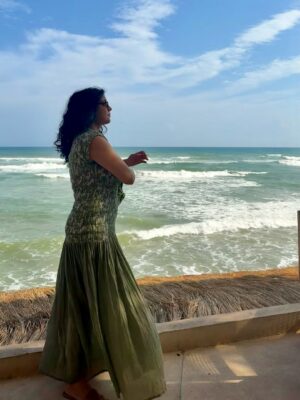 Gaurika Rathi Instagram - 🎀🤍🌊