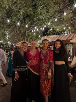 Gaurika Rathi Instagram - Last night was beautiful 🧿🤍✨
 @navraasgarbaofficial 🤍

To the most most beautiful nine nights. I will miss you so much.
