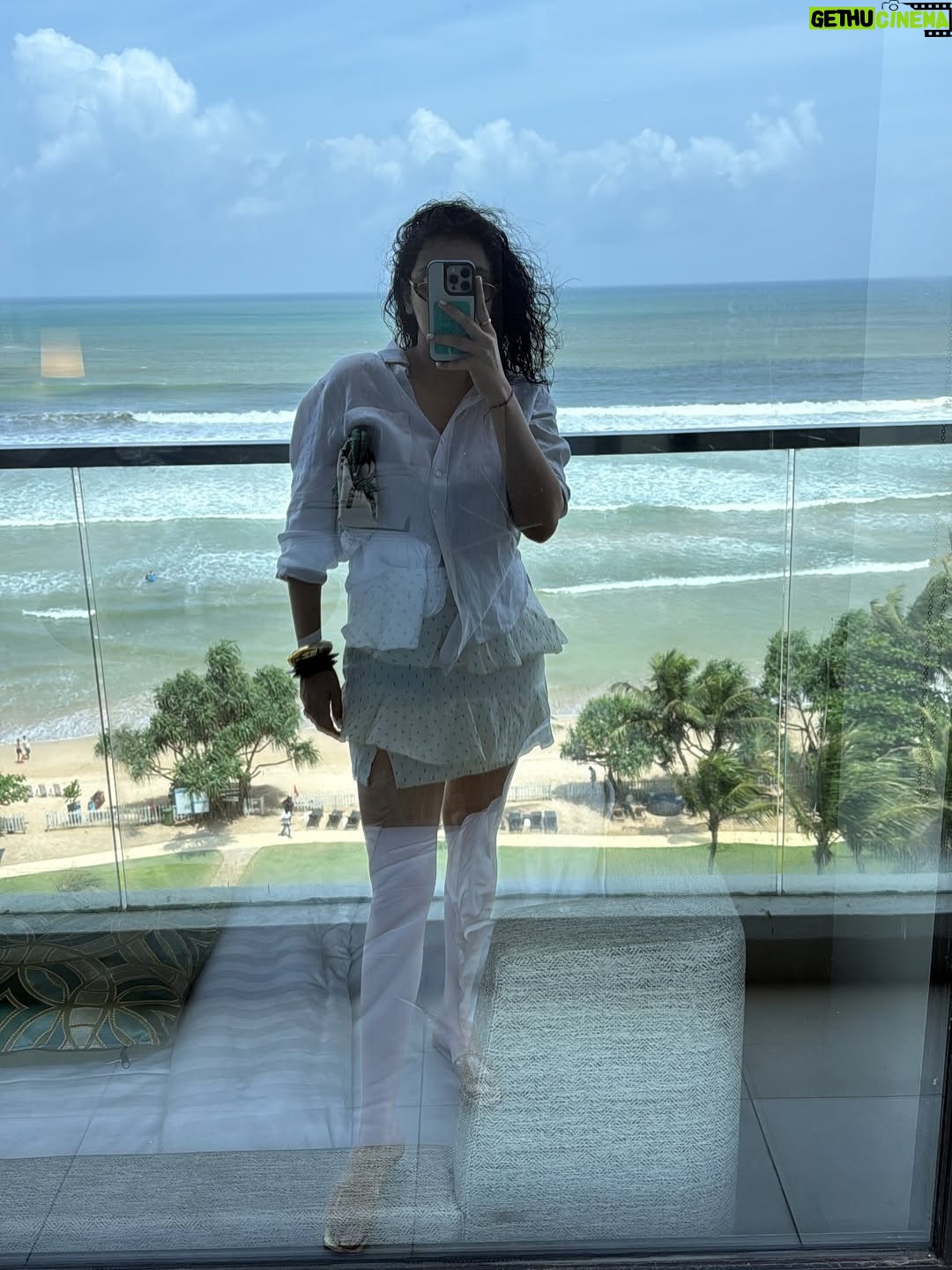 Gaurika Rathi - 865 Likes - 🎀🤍🌊