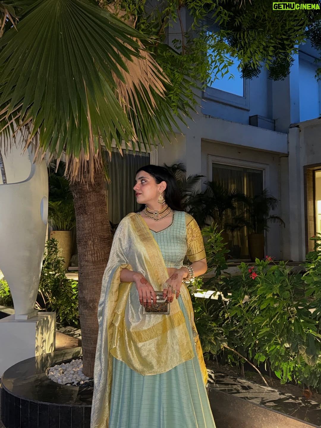 Gaurika Rathi - 1.2K Likes - Not getting over this outfit 🎀🤍🤌
Favourite Palette.

Comment ‘🎀’ for outfit details.