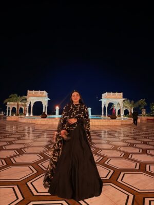 Gaurika Rathi Instagram - ♠️🤍🧿

Outfit @poojapranayofficial 
Jewellery @bynirjari 
Clutch @sabyasachiofficial