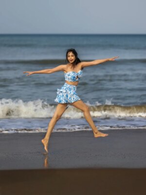 Gayathri Sri Instagram - “If happiness had a pose "
📸 @viraaj_photography