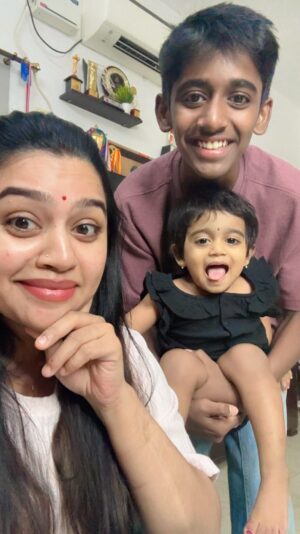 Gayathri Yuvraaj Instagram - Engaloda kutty #thumakthumak❤️