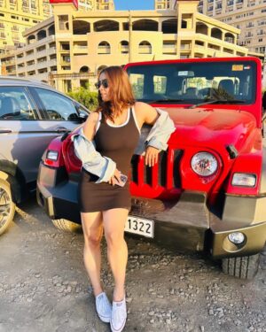 Geet Mehta Instagram - She’s a maze with no escape ✨❤️🔥