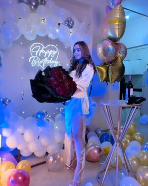 Geet Mehta Instagram - 23🎂💫