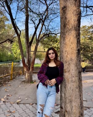 Geet Mehta Instagram - -in my own lane, in my own frequency 🤍