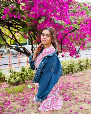 Geet Mehta Instagram - She deserve to be loved, valued & adored 🌸