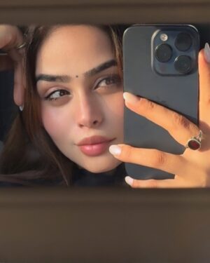Geet Mehta Instagram - -Har duaaaan mein tujko mein mangu sada ❣️